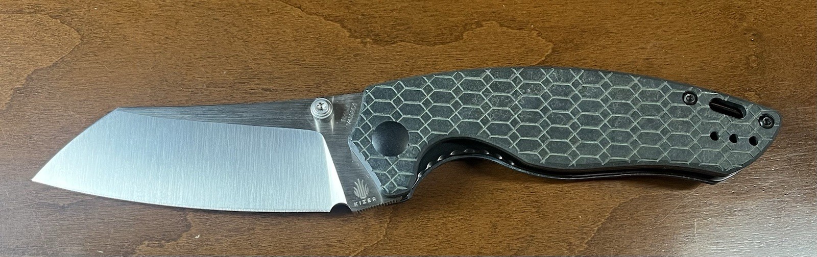 Kizer Towser K 154CM Blue Richlite Scales (Mostly Safe Queen) EDC Pocket Knife