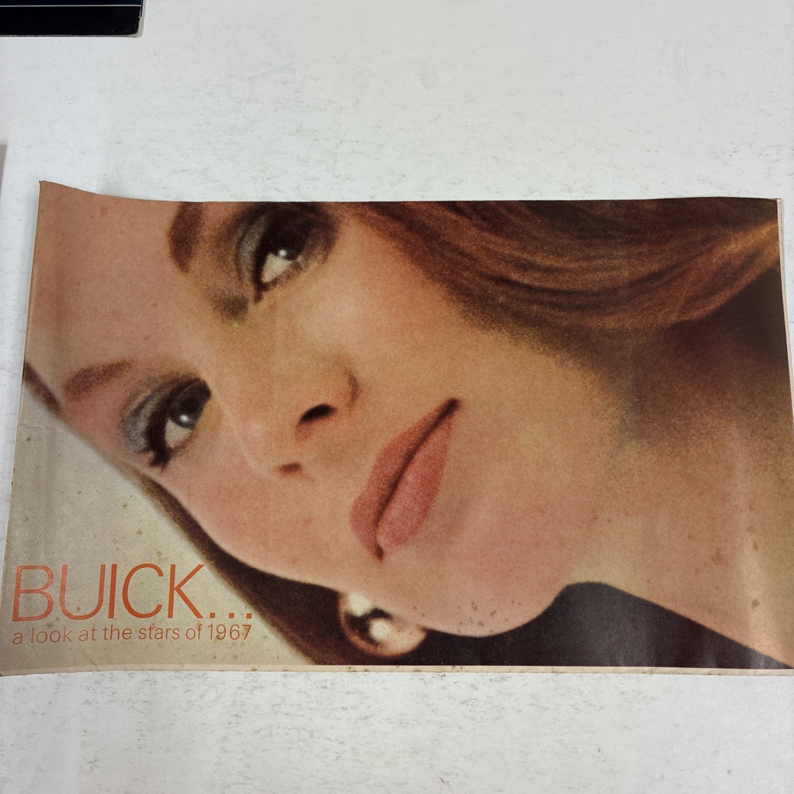 BUICK A LOOK AT THE STARS OF 1967 BROCHURE BUICK A LOOK AT THE STARS OF 1967 BROCHURE