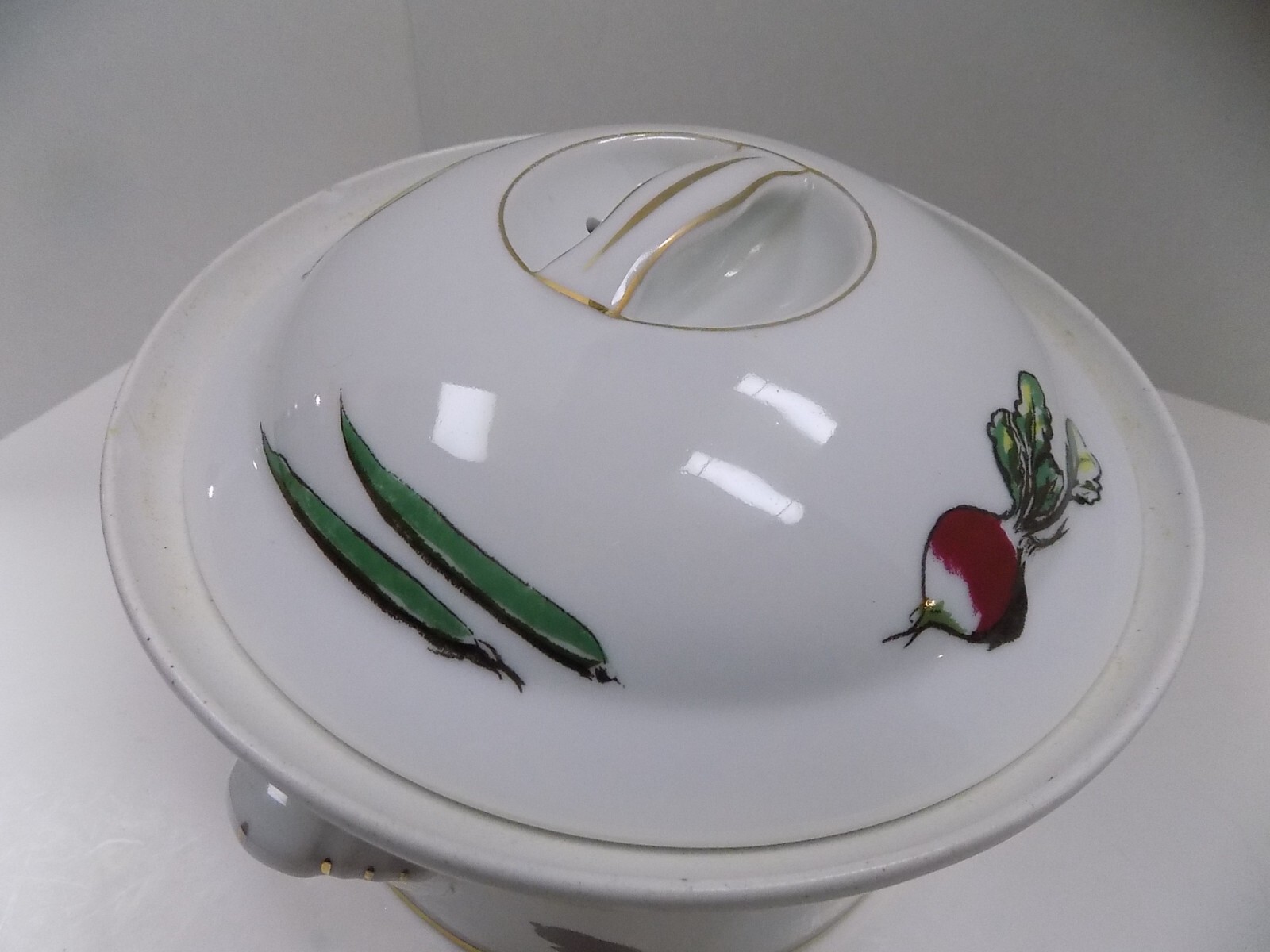 LOURIOUX Vtg Bakeware Souffle Dish & Lid Le Faune VEGETABLES Porcelain France