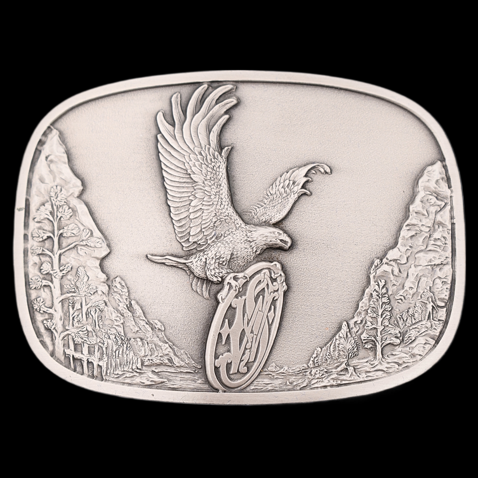 Smith and Wesson Guns American Traditions Eagle 1982 Collectible Belt Buckle