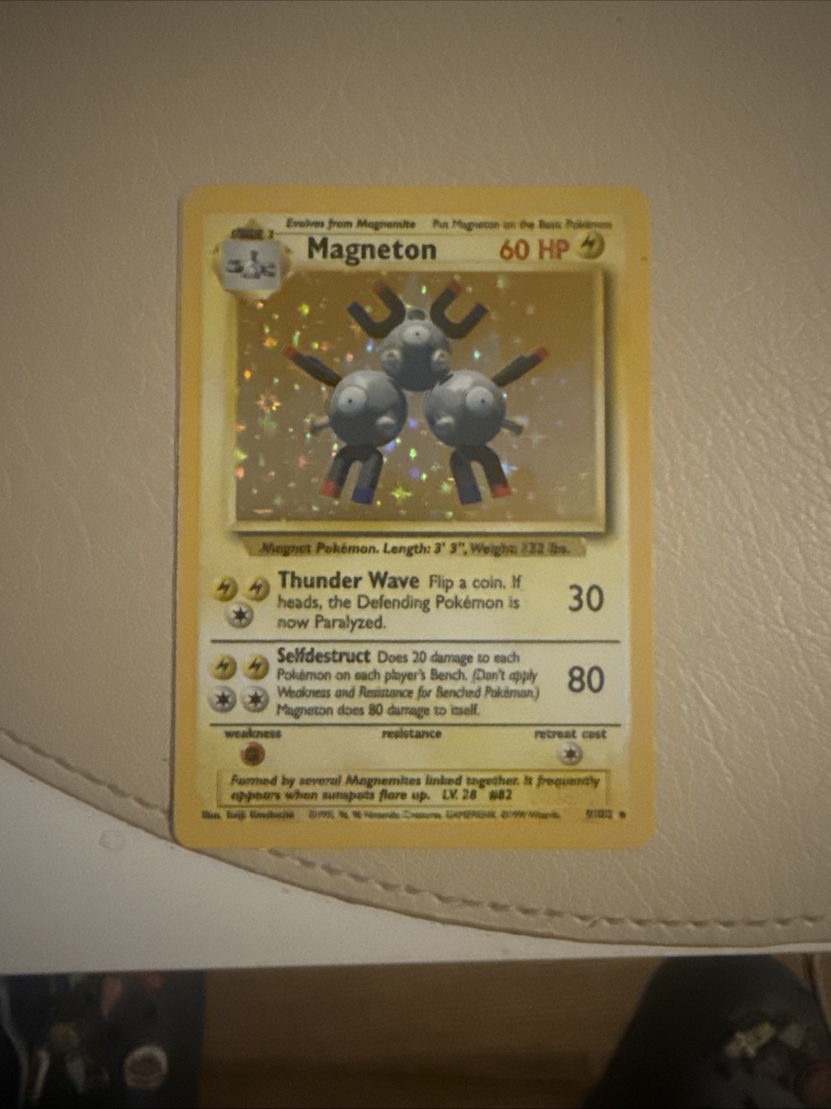 Pokémon Magneton Base Set (Unlimited) Holofoil Card 9/102 UNGRADED