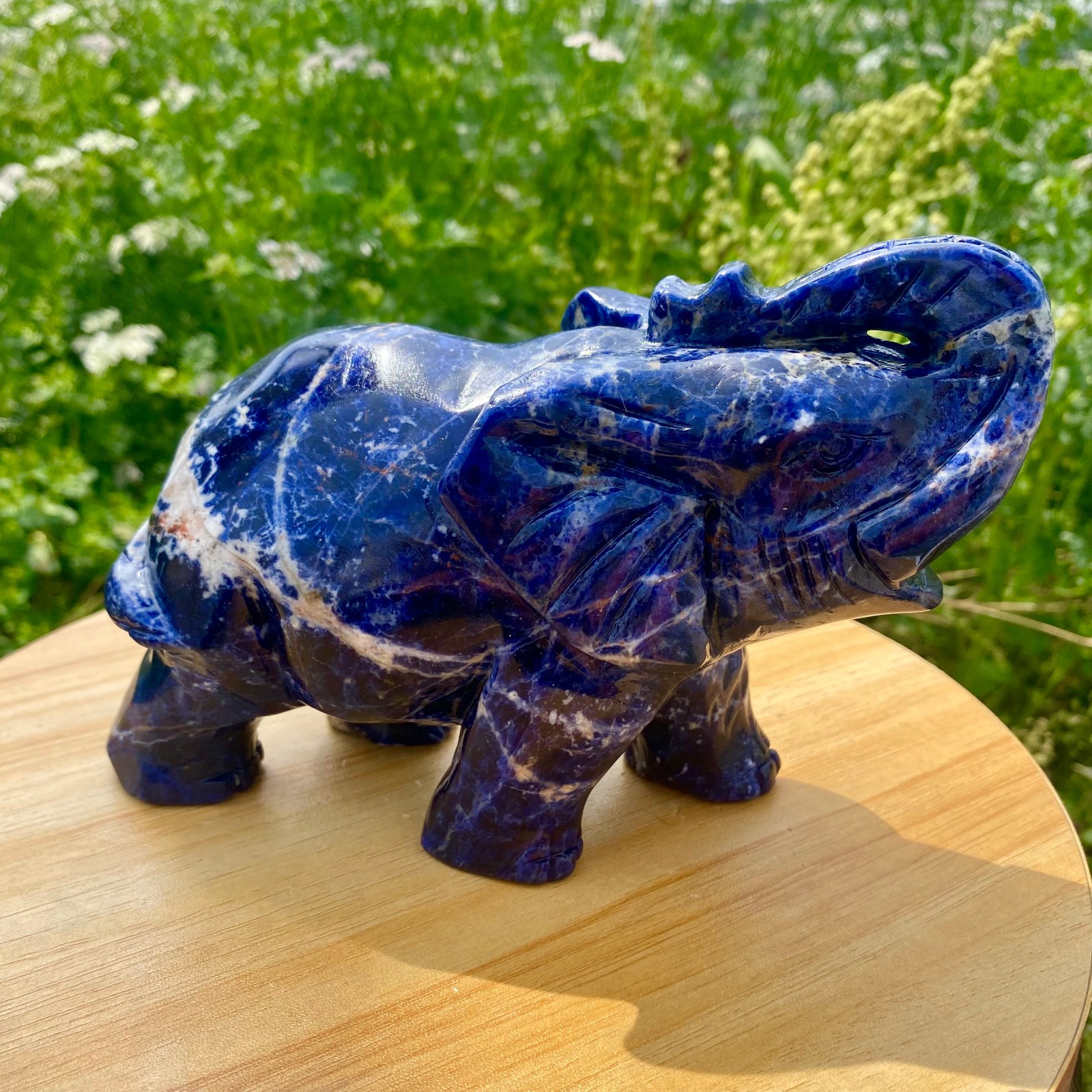 2.86LB Natural blue patterned stone carving image