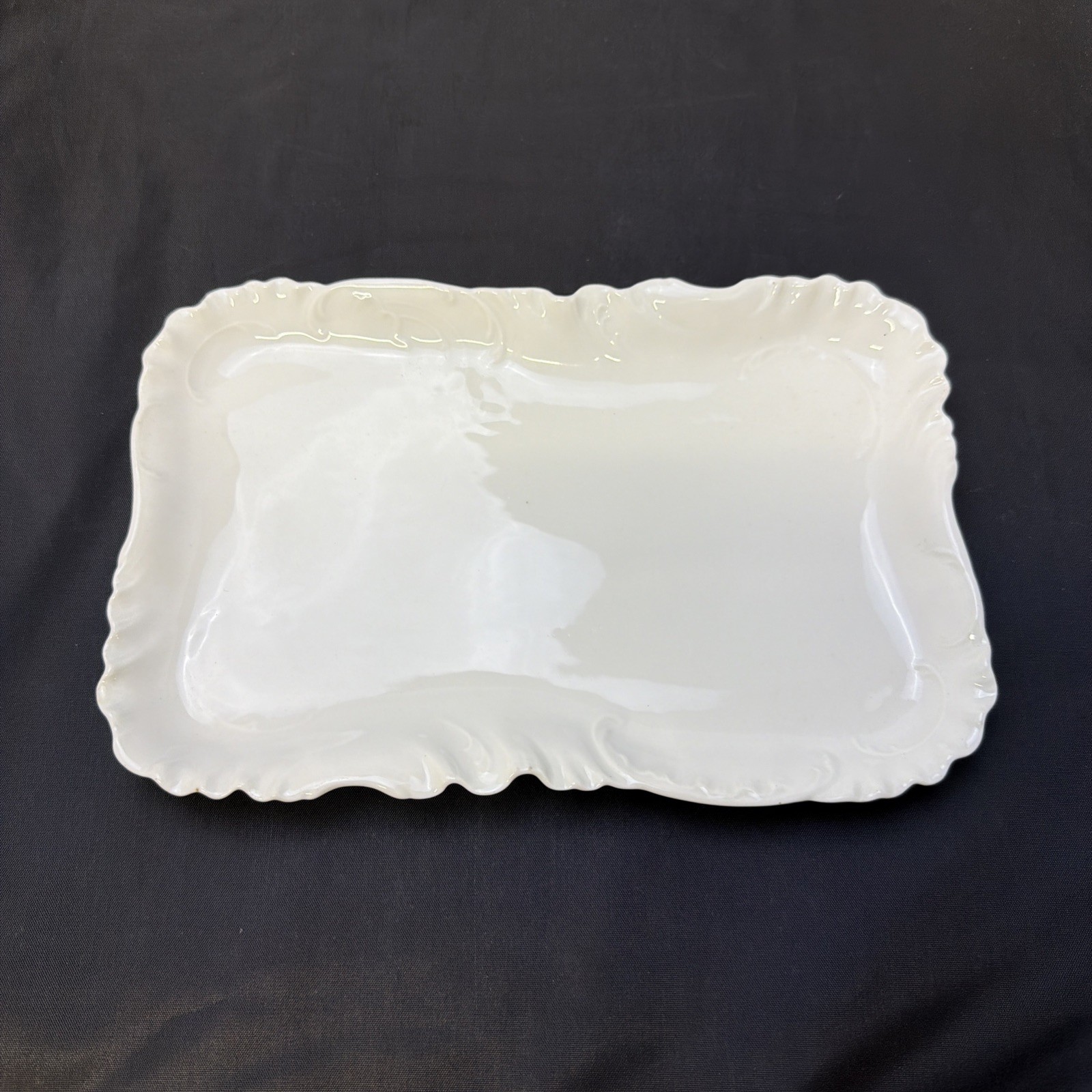 Vtg Haviland Limoges Embossed Platter White Rectangular France Ceramic 7”x11” Vtg Haviland Limoges Embossed Platter White Rectangular France Ceramic 7”x11”