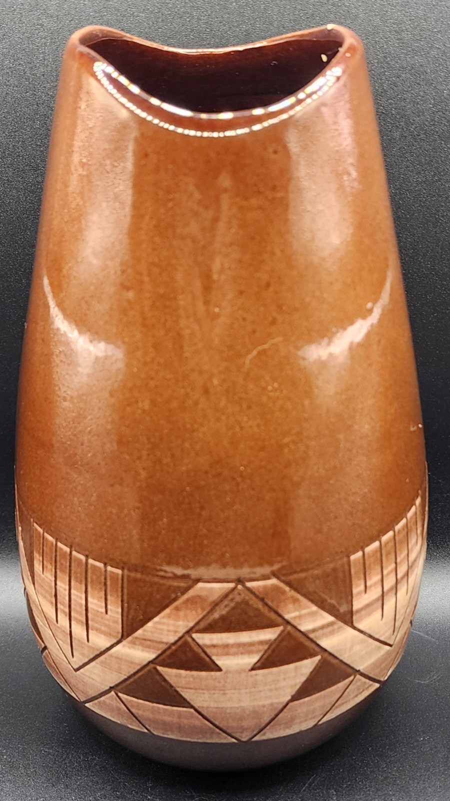 Signed Gayle? Sioux Pottery Vase 9\