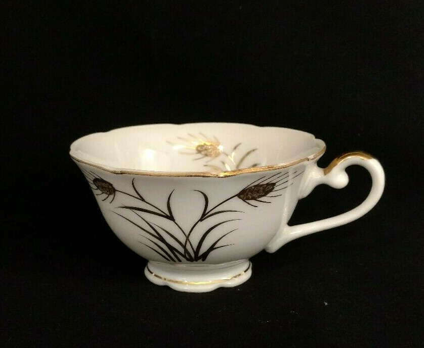 Lefton Golden Wheat Porcelain Cup Hand Painted Footed Scalloped Edge Tea Coffee Lefton Golden Wheat Porcelain Cup Hand Painted Footed Scalloped Edge Tea Coffee
