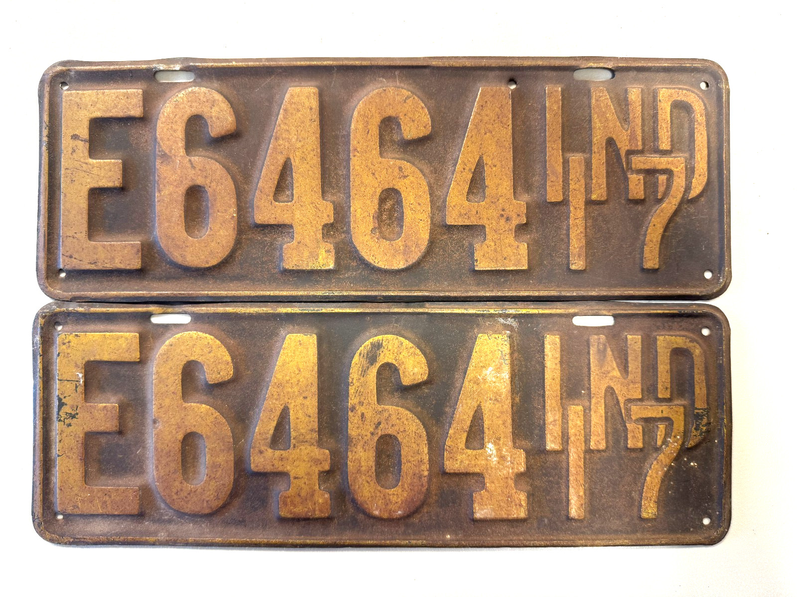 1917 Indiana license plate PAIR set E6464 plates tags Good original finish