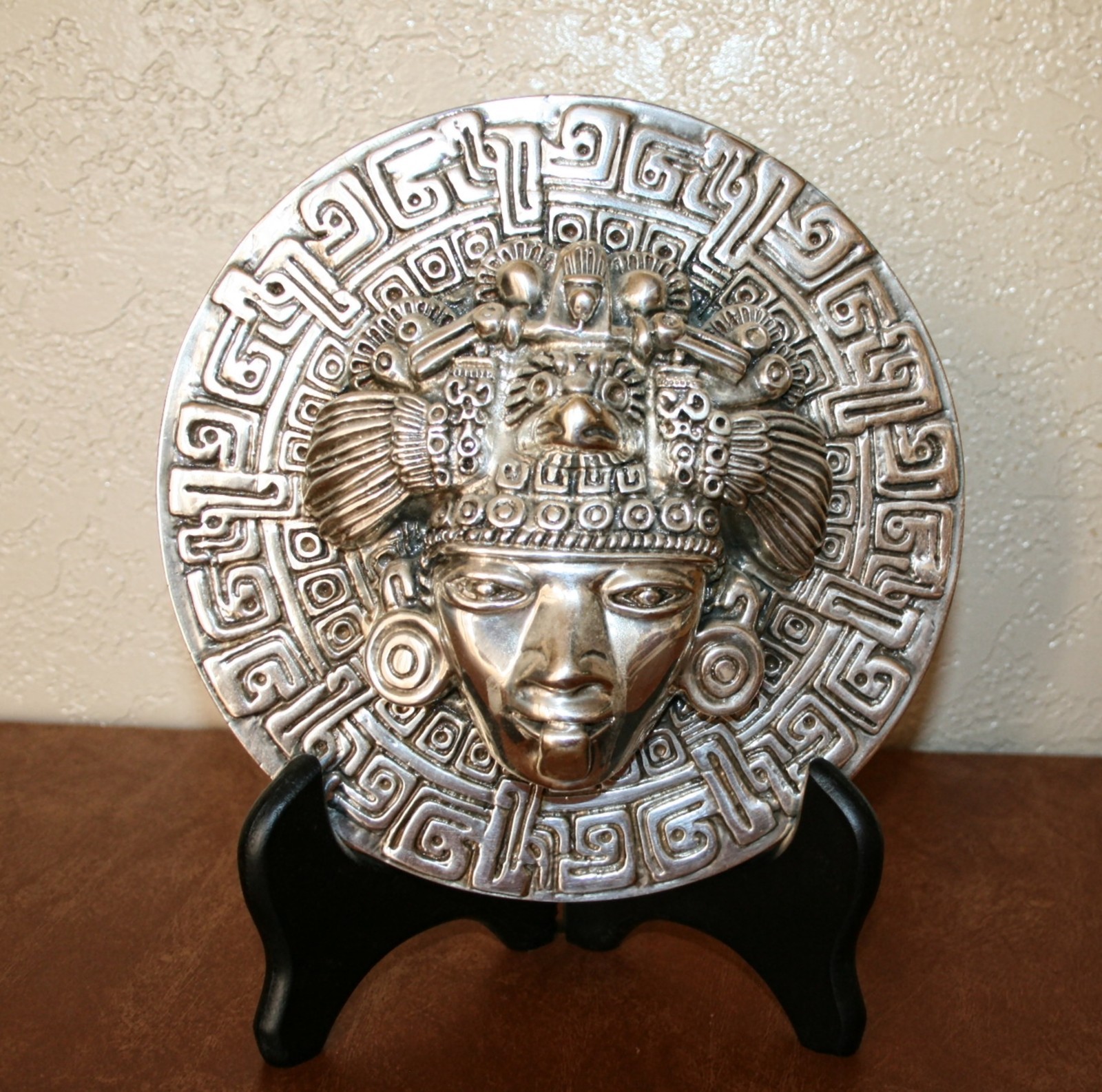 D’Argenta Silver Plated “Smiling Face” Sculpture # 302 with Display Easel