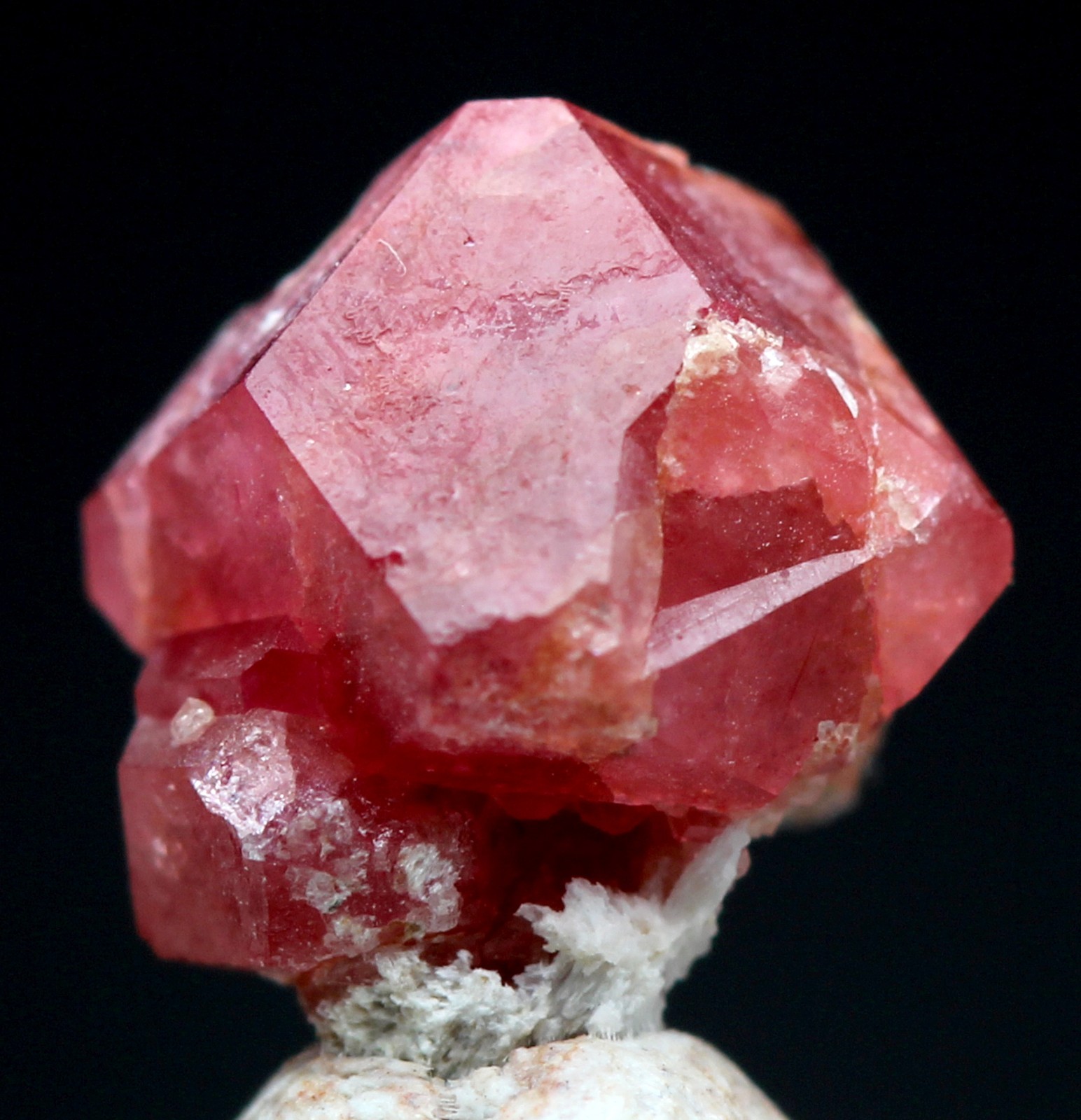 PINK GARNET Crystal Mineral Specimen Raspberry Grossular COAHUILA MEXICO
