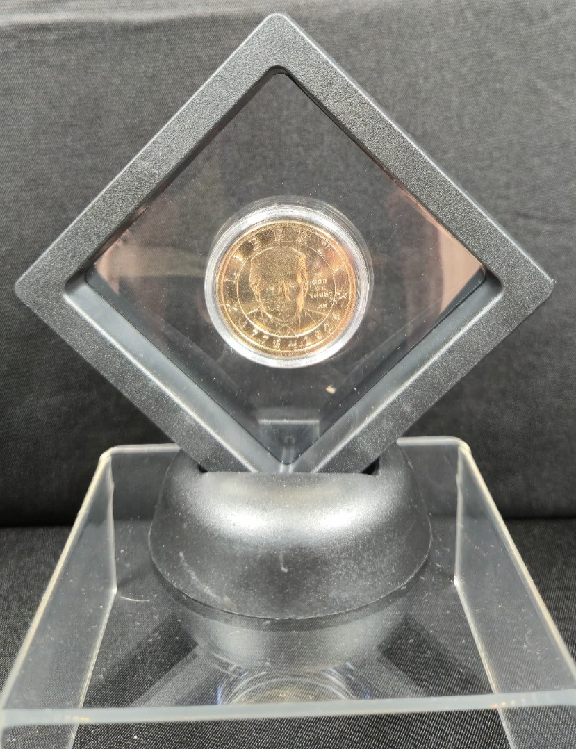 2026 Donald Trump $1 Coin with 3D Floating Display Case 250th Anniversary Gift