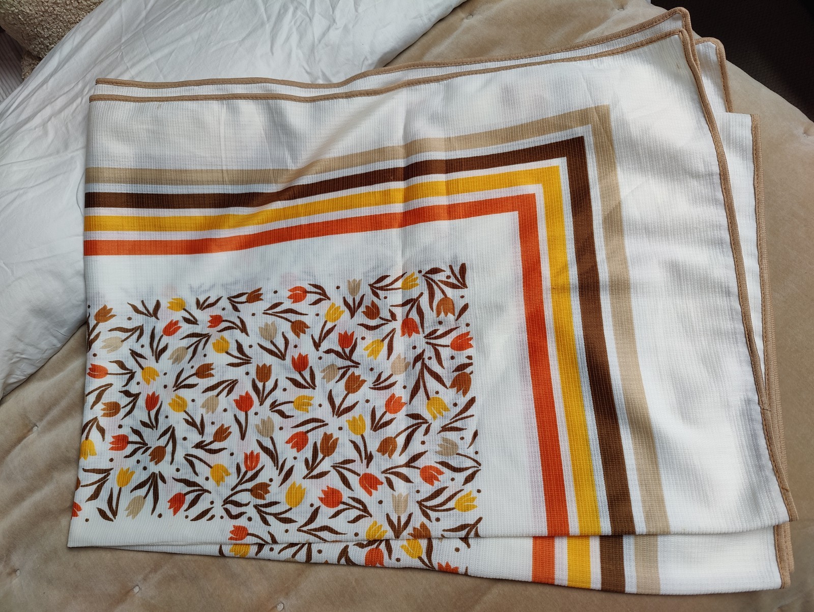 Vintage 70's 80's Tulip Stripe Brown Orange White Tablecloth Retro Mid Century