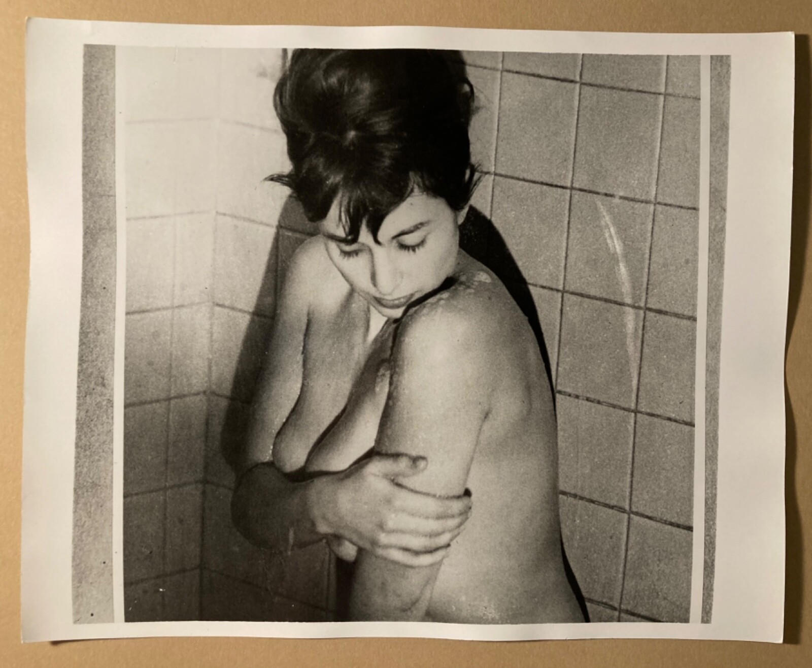 Buxom sexy risqué shower pinup photo steamy actress Brenda Denaut (Arquette) ‘59 Buxom sexy risqué shower pinup photo steamy actress Brenda Denaut (Arquette) ‘59