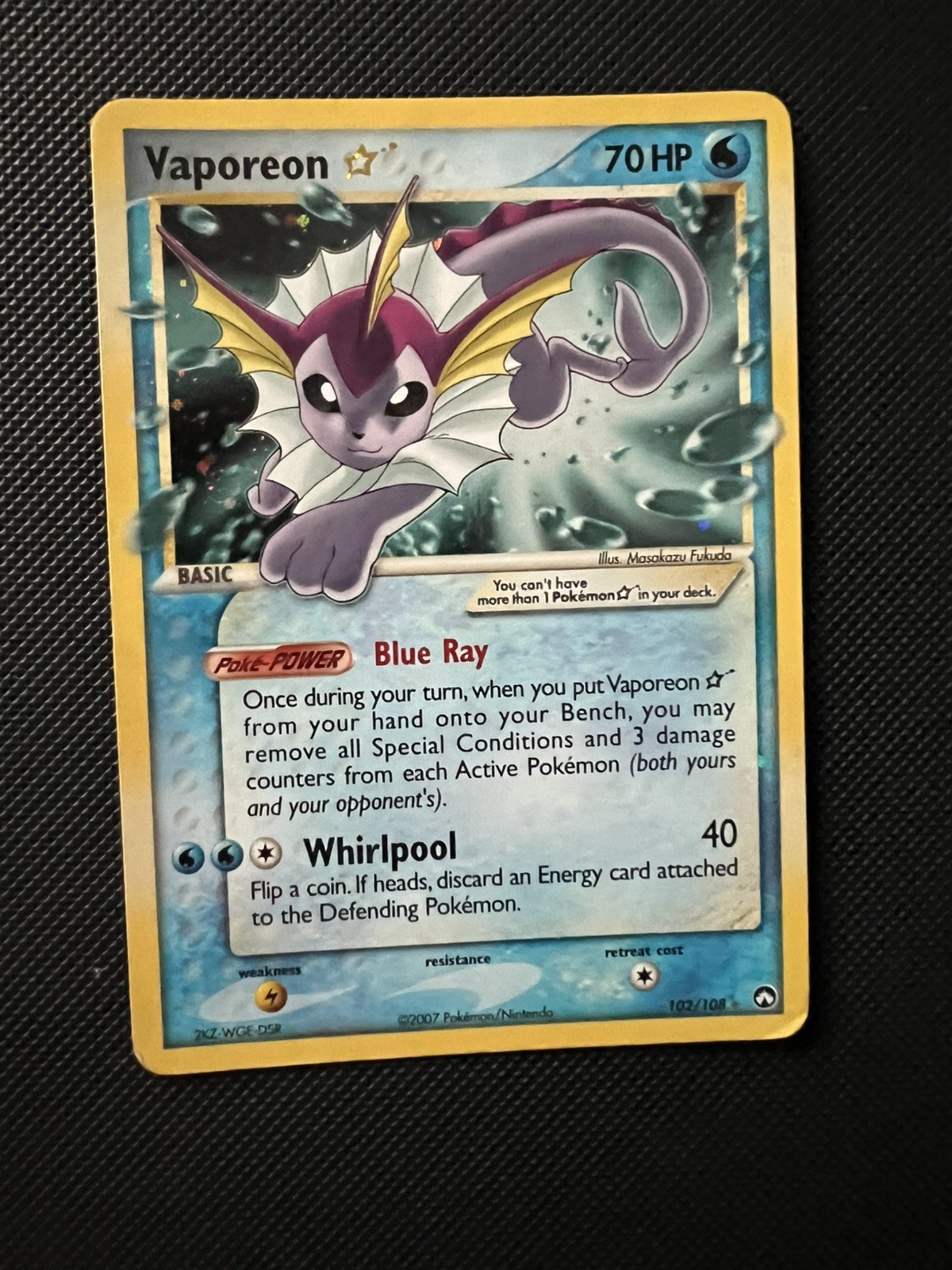 Pokémon Vaporeon TCG Gold Star 102/108 EX Power Keepers 2007