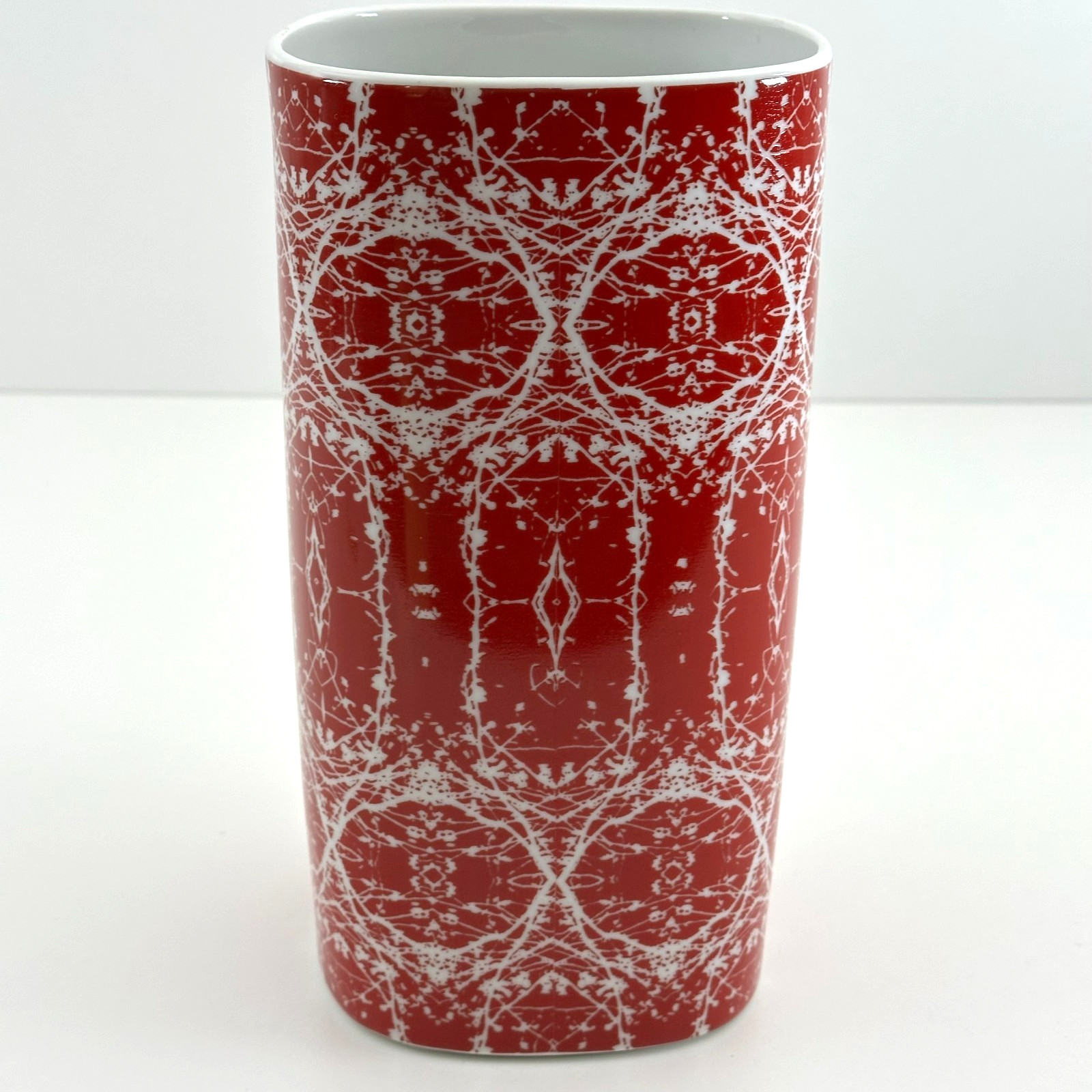 Eschenbach Porzellen Red and White Porcelain Vase Bavaria Germany Mid-Century