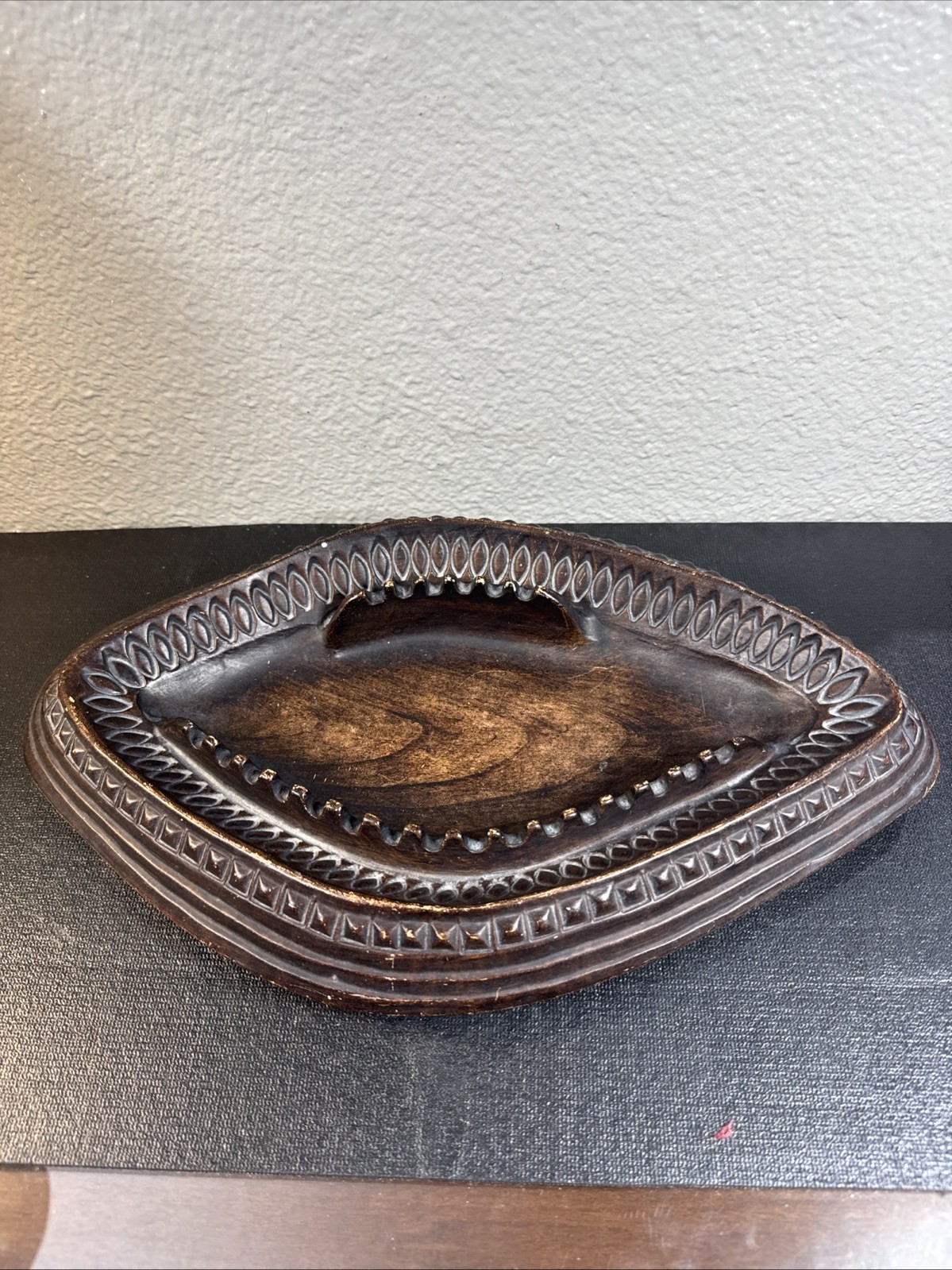 CALIFORNIA POTTERY ASH TRAY CAL STYLE 2606 MID CENTURY Wood Grain Eye Shaped