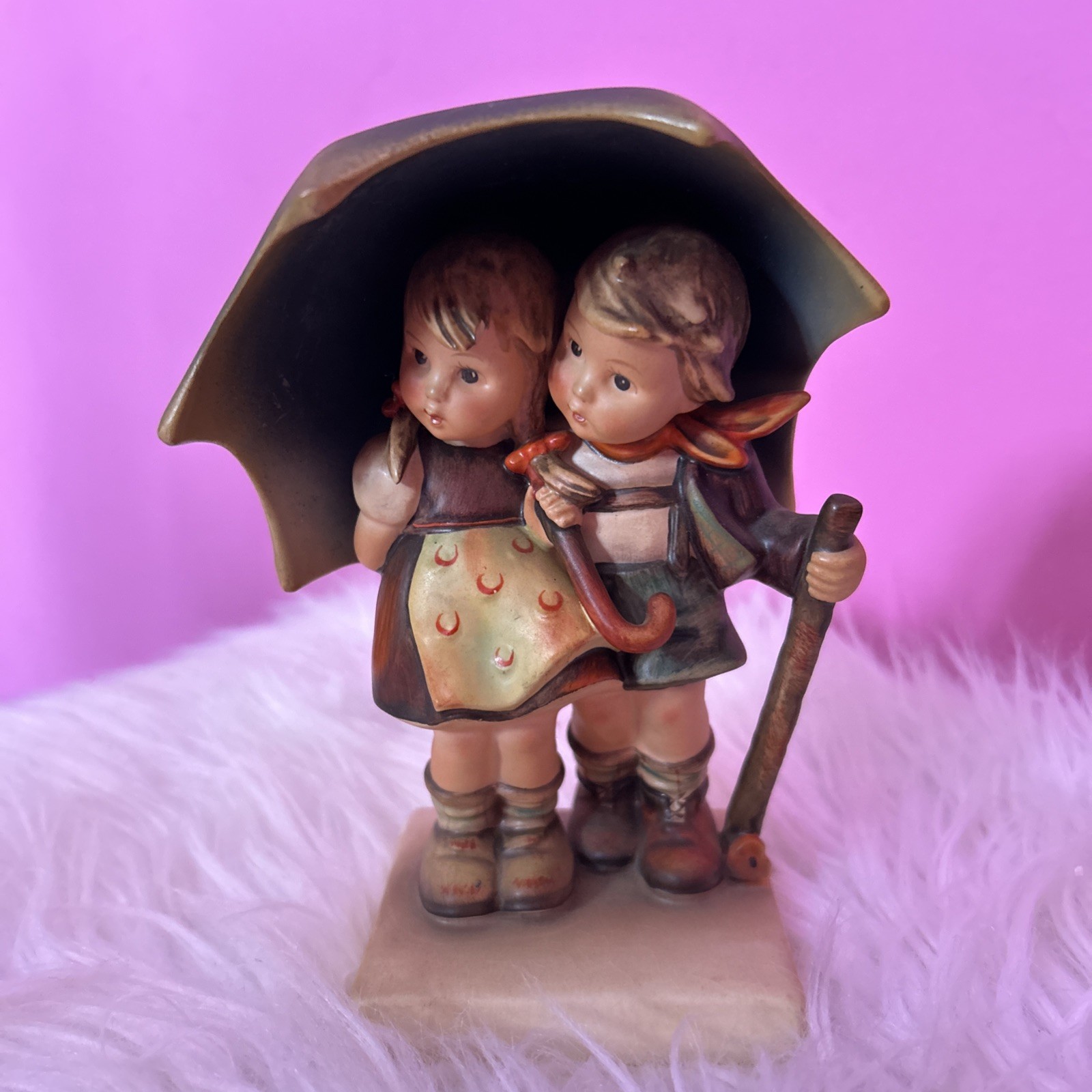 Vintage Goebel Hummel Figurine #71 – “Stormy Weather” – West Germany 6”