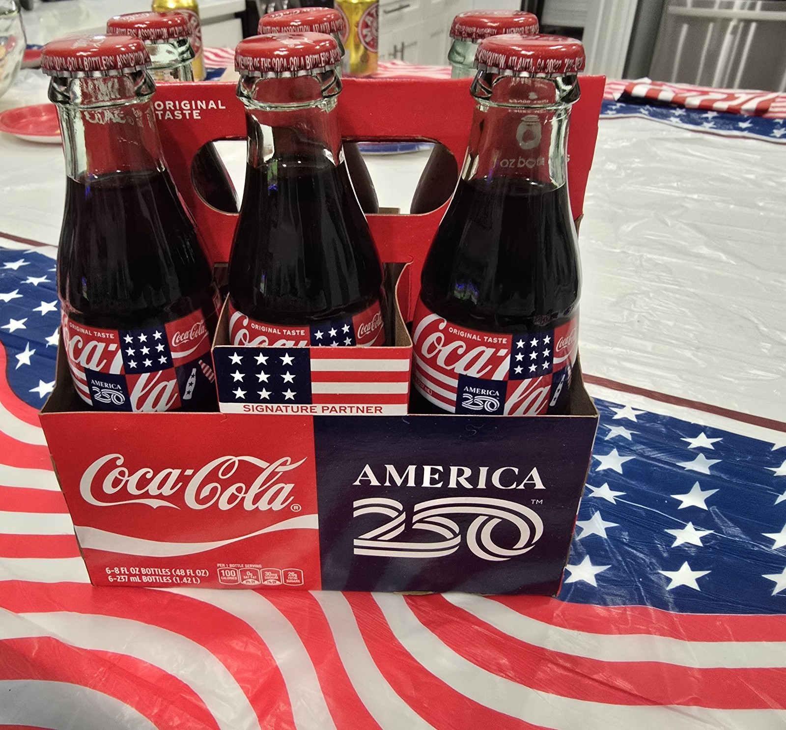 Coca Cola AMERICA 250 CELEBRATING 250th ANNIVERSARY 1 GLASS BOTTLE 8 OZ