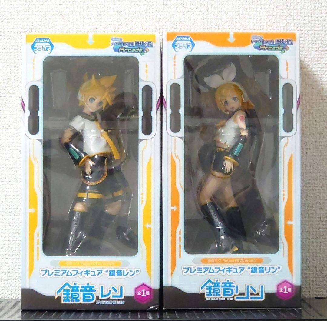 VOCALOID Kagamine Rin and Len Premium Figure Japan SEGA 2014 20cm 7.9inch