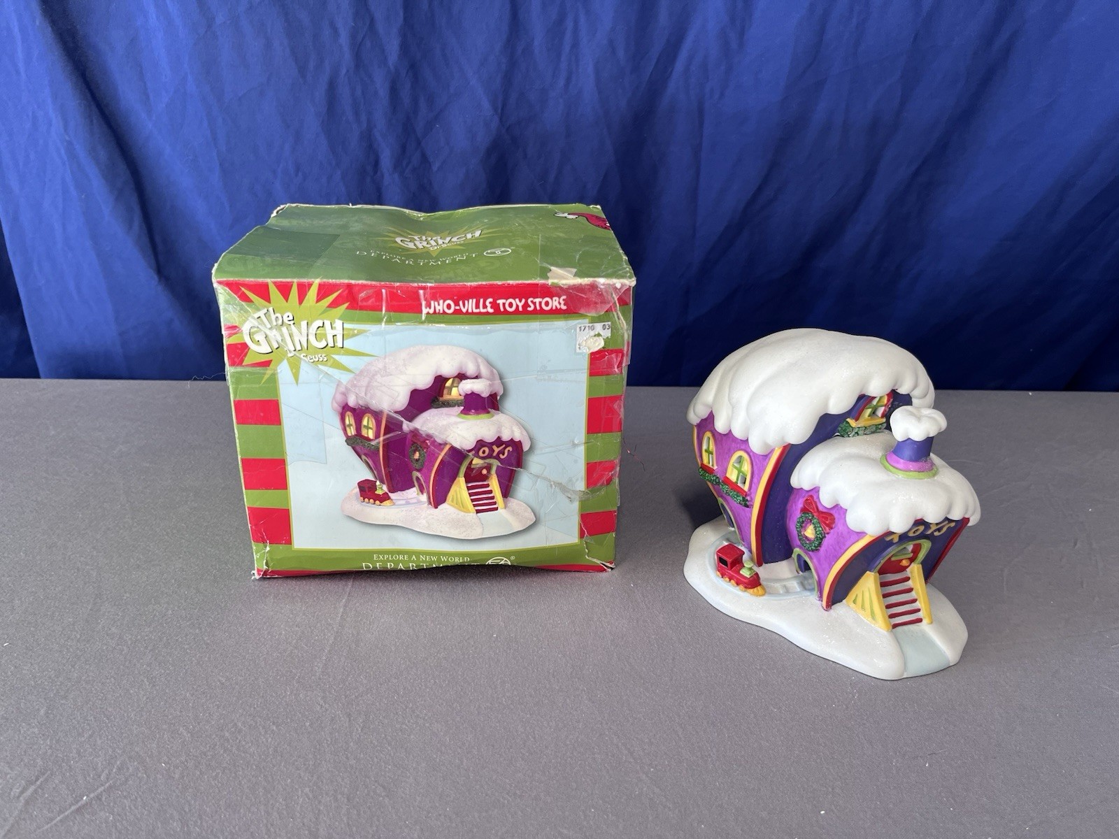 Department 56 Dr Seuss Grinch “Who-Ville Toy Store”