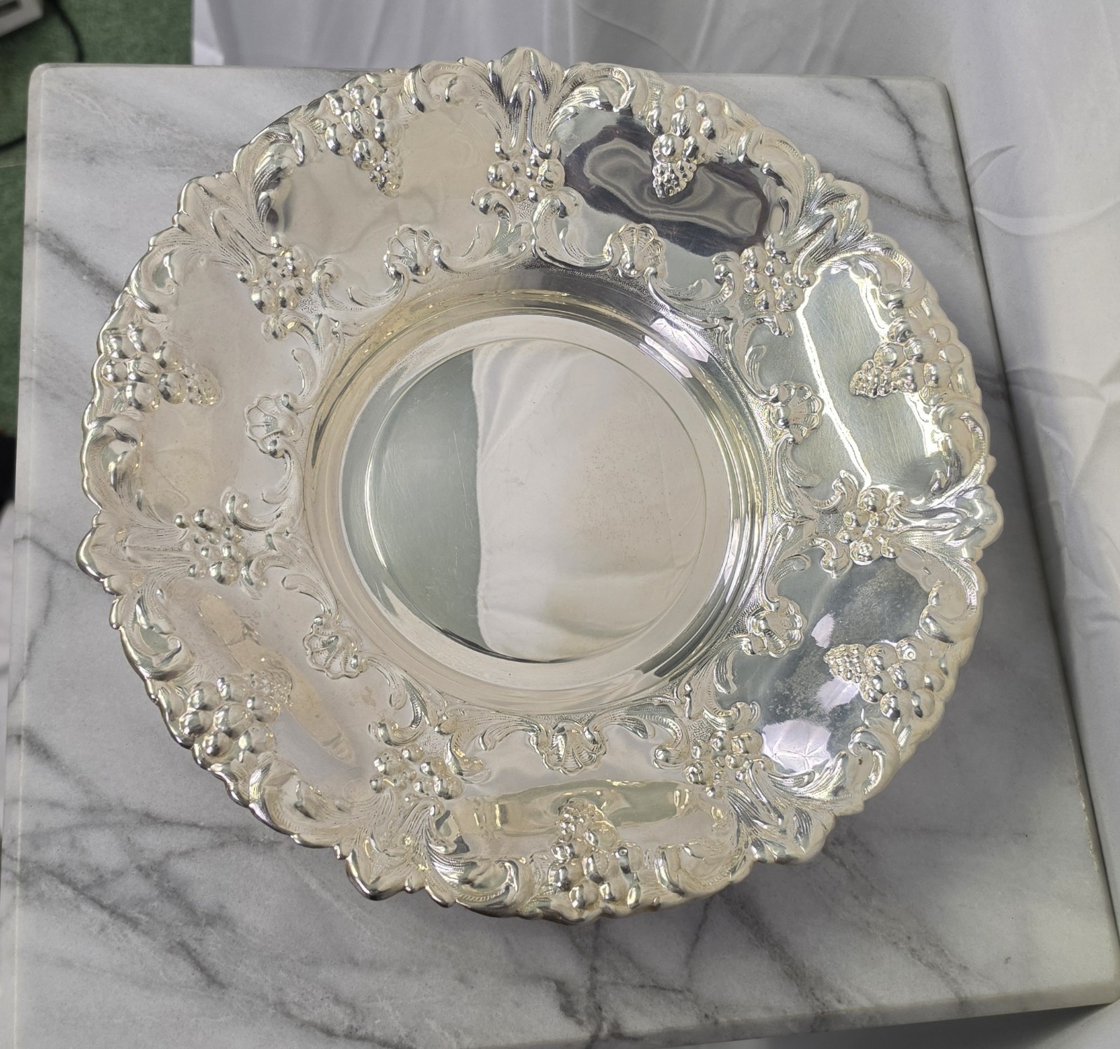 Vintage William Adams Scallop Grape Silver Plate Serving Bowl Spain