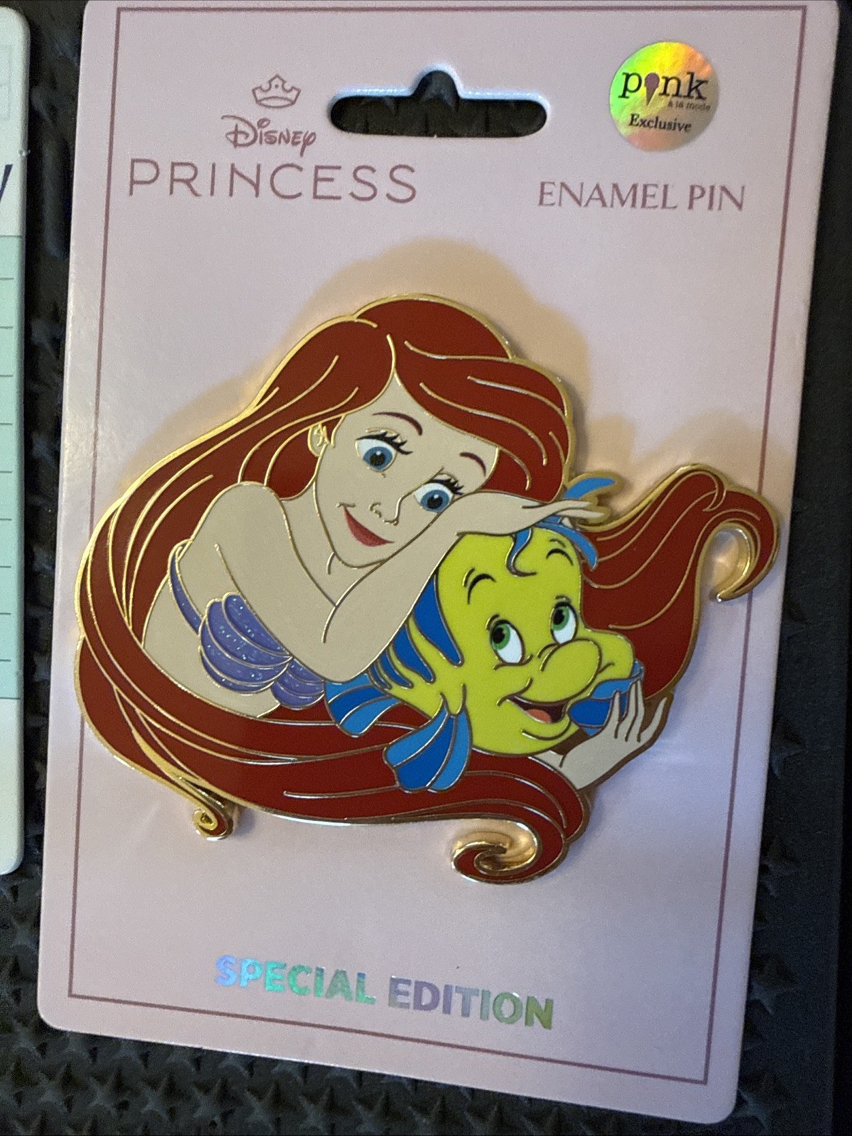 Disney PALM Pink A La Mode Ariel The Little Mermaid Best Fins Forever Pin SE 300