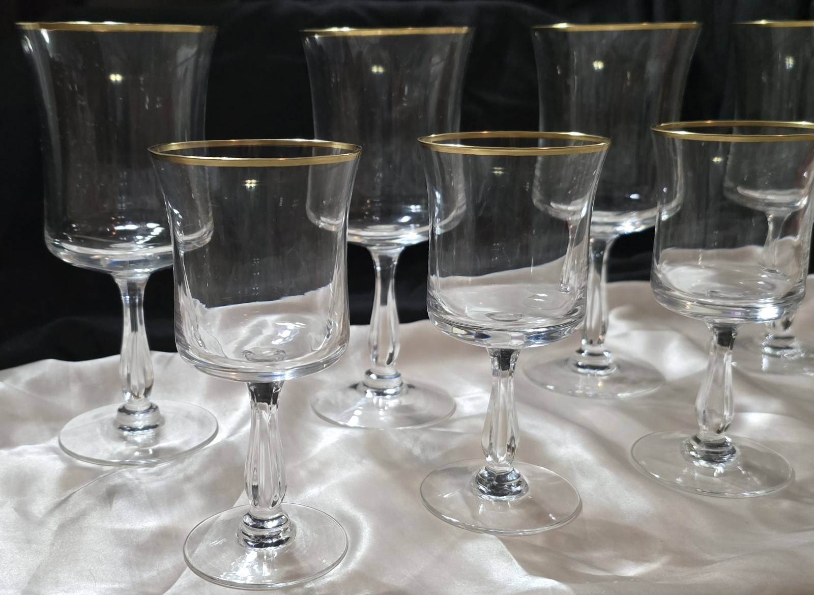 (8) VTG Admiration Wine & Water Glasses by Noritake Fine Crystal With Gold Rim 