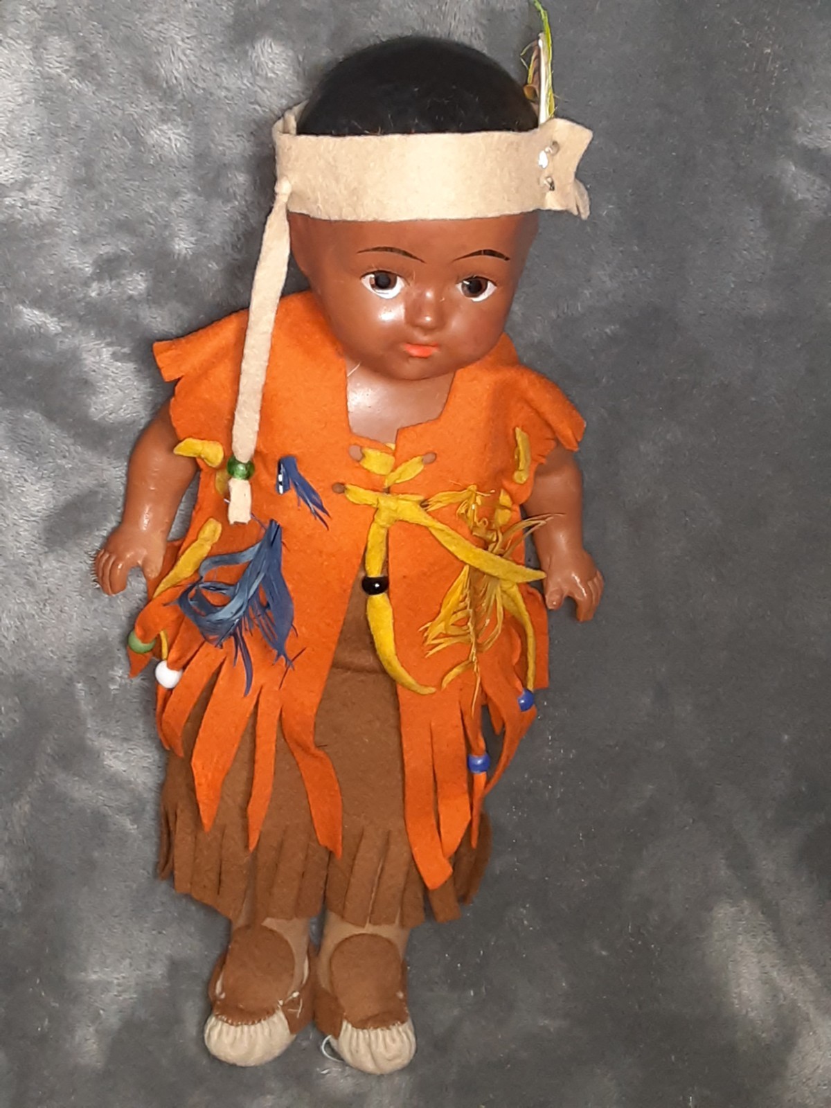 Antique Madame Hendren Averill  Composition Native American Indian doll 1916-24