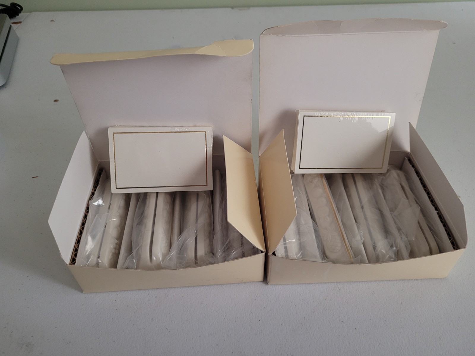 SET OF 8 LENOX FRUITS OF LIFE PLACE CARD HOLDERS/CARDSTOCK NIB: RARE
