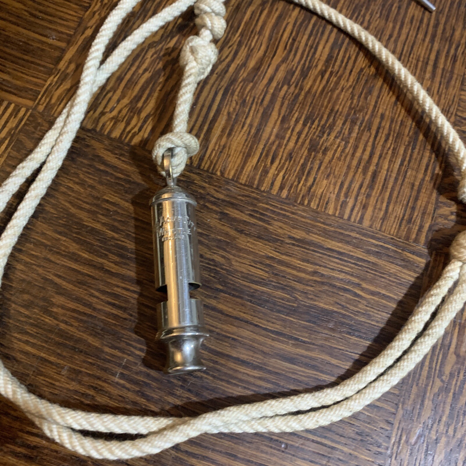 Vintage The Acme City  Whistle England￼