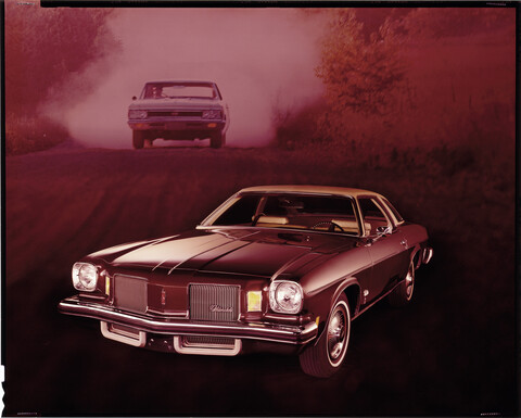 1974 Oldsmobile Cutlass automobile car advertising OLD PHOTO