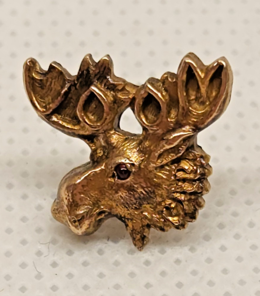 Antique Fraternity LOOM Loyal Order of Moose Red Eye Screw back Lapel Pin 1909