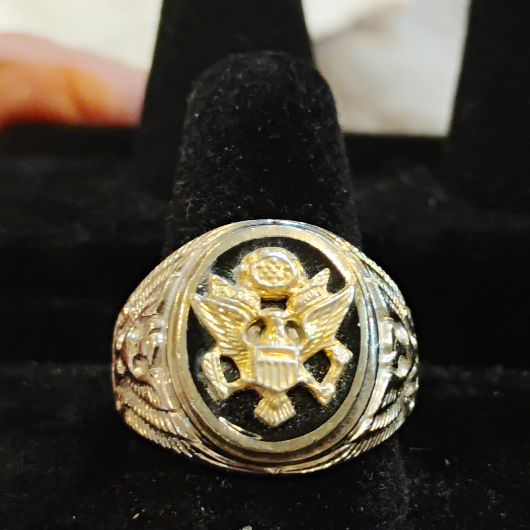 WW2 Men\'s Sterling Silver  Signet Ring Size 10 Military Eagle Emblem