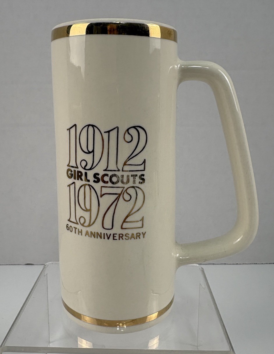 Vtg 60th Anniversary Girl Scouts Coffee Cup Mug 1912-1972 Ivory & Gold Ceramic