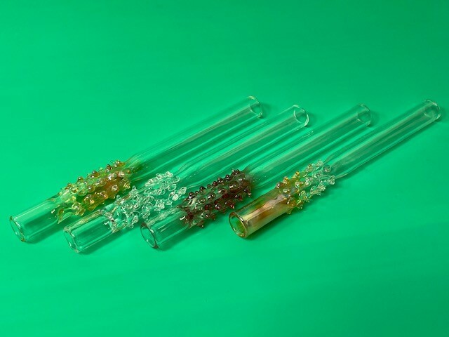 NEW 2022 SPIKEY GLASS SMOKING PIPE UNIQUE COLLECTIBLE FANCY DESIGN 3 SHADES