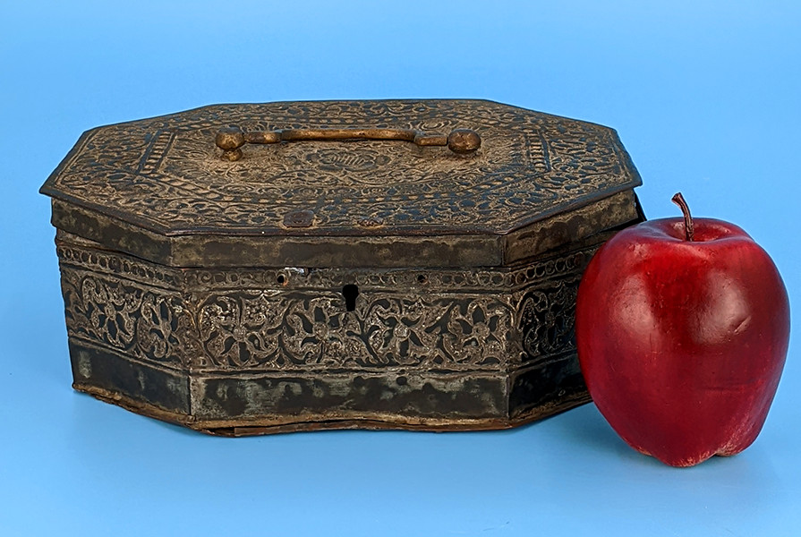 Antique Indian Copper Paan Daan Box Octagonal Betel Nut Spice Masala Casket