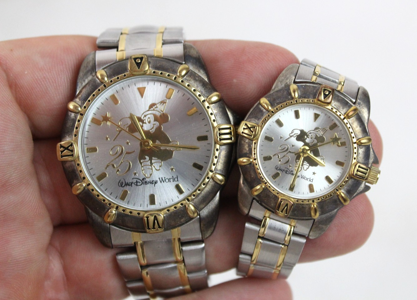 Vintage Walt Disney World Wristwatch Lot Men\'s Women\'s 5000 Limited Edition 25th