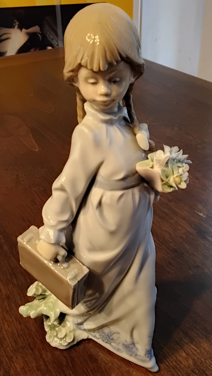 lladro porcelain figurine 