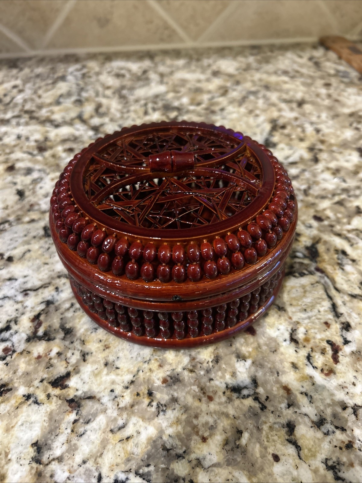 Vintage Red Tone Lacquered Bamboo Tea Basket Trinket Box