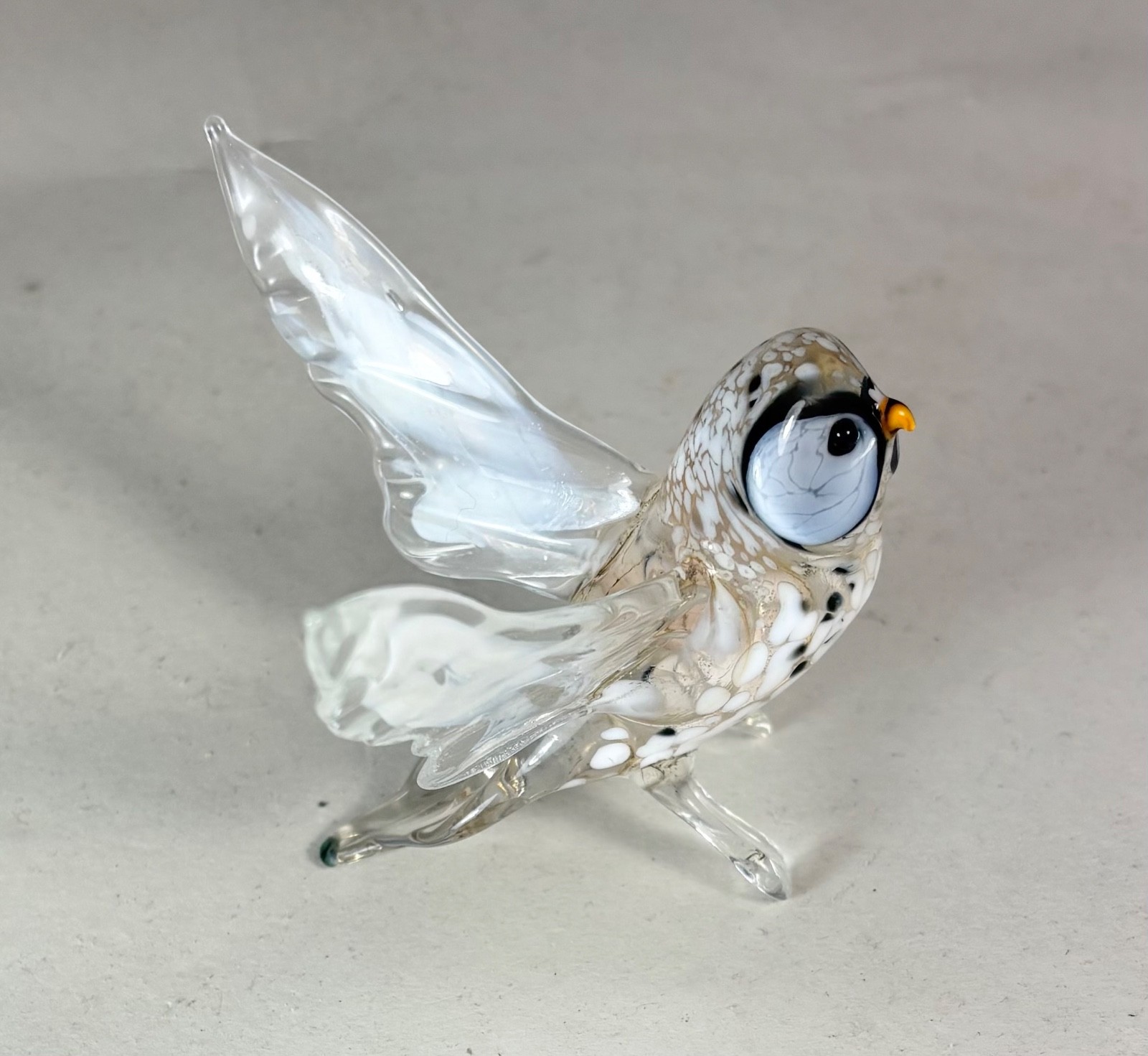 blown glass bird Polar Owl open wings murano style figurine ornament White 3.0\