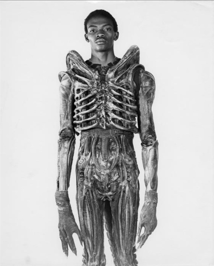 Bolaji Badejo Alien, The iconic Xenomorph costume Alien, the eighth passenger.
