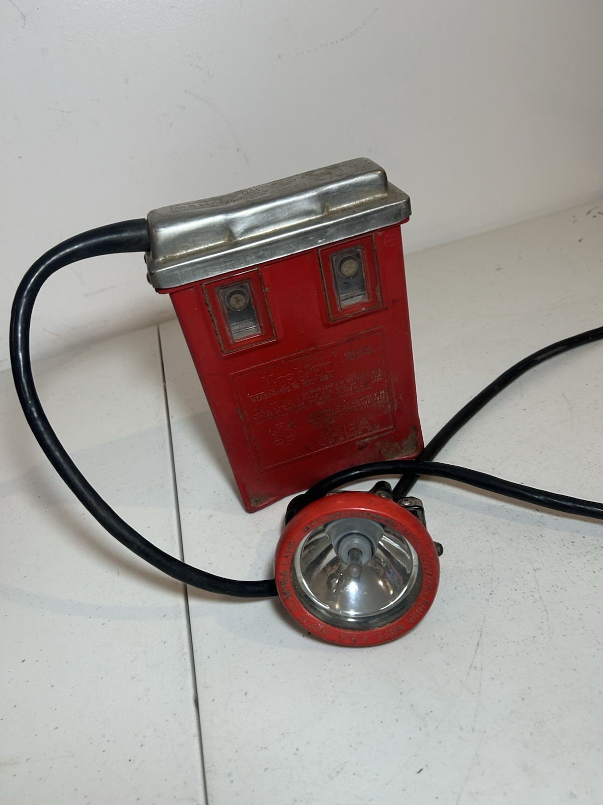 Vintage Koehler Wheat Miner Cap Lamp Red Battery Pack Corded Light Untested USA Vintage Koehler Wheat Miner Cap Lamp Red Battery Pack Corded Light Untested USA