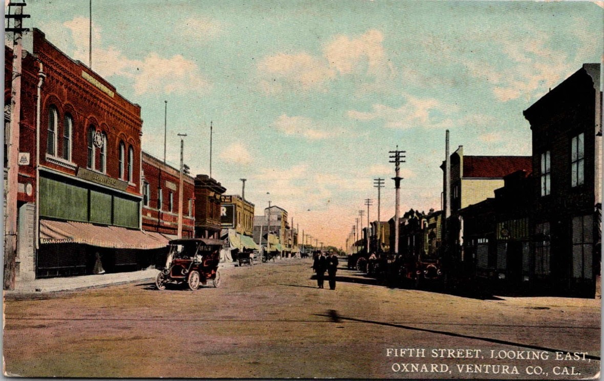 c1915 Fifth Street Looking East Oxnard California CA Brakey Ventura Postcard