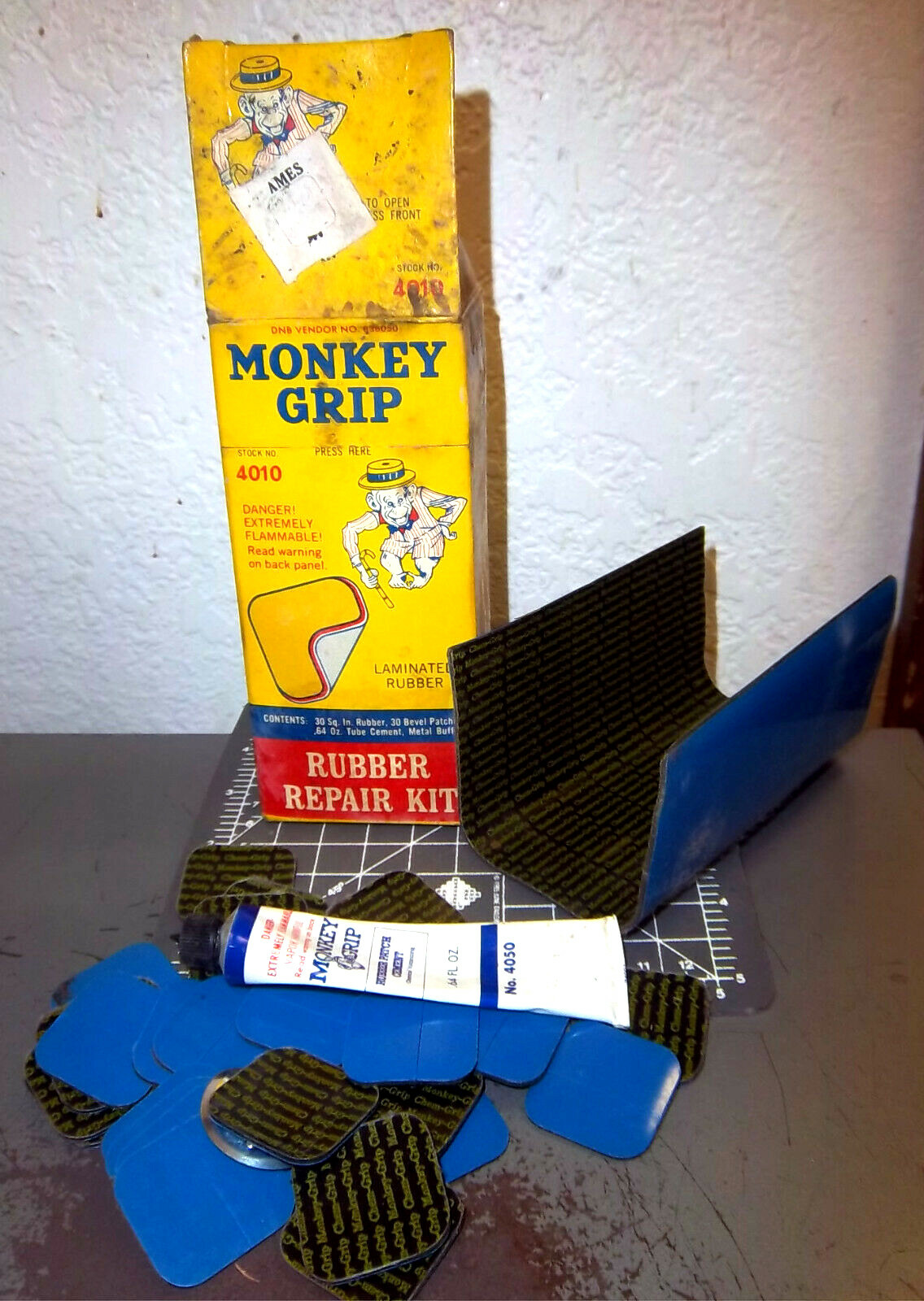 vintage Monkey Grip 4010 Tire Tube Repair Kit, great colors & graphics some left