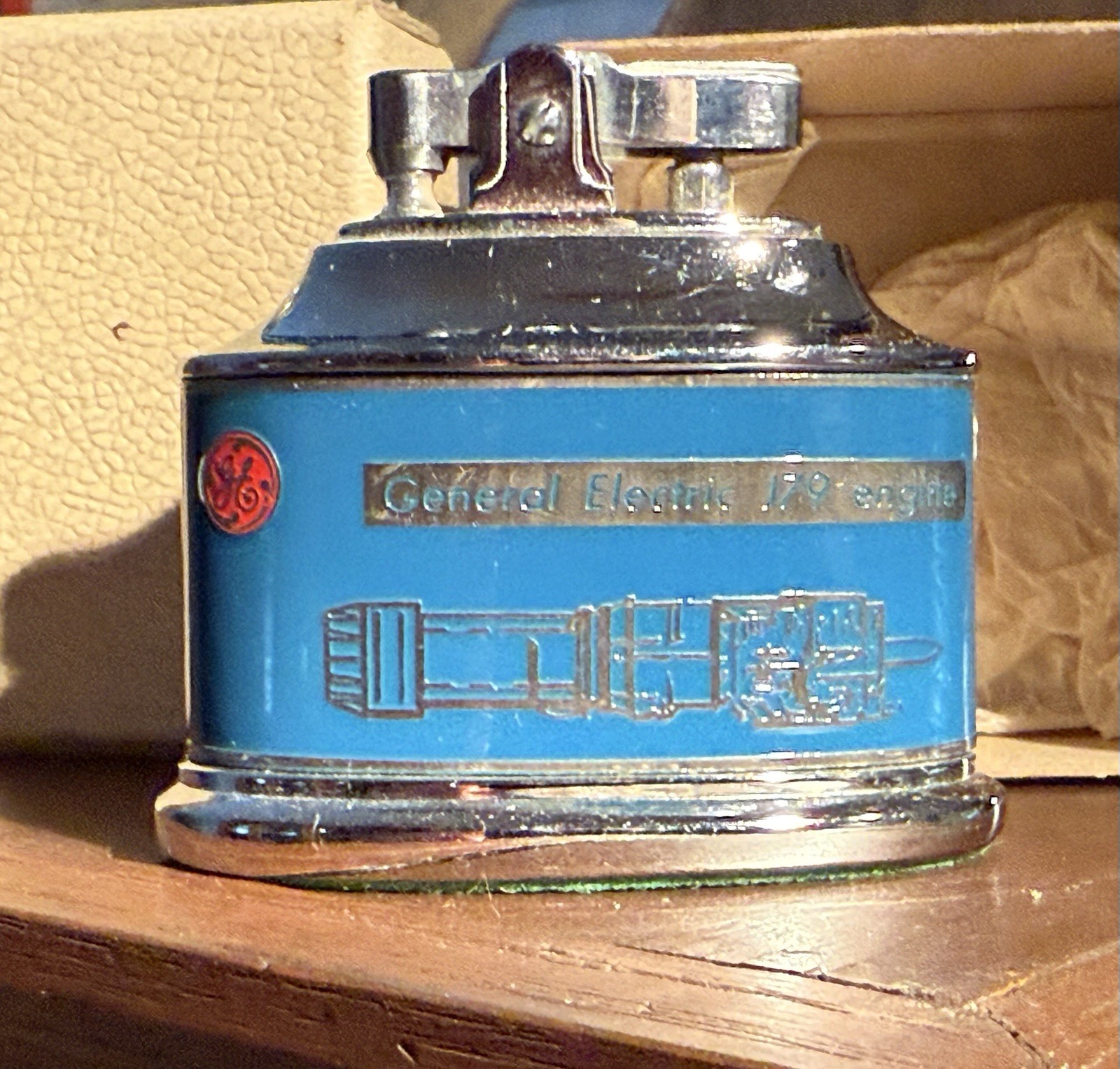 1959 General Electric GE table Lighter Unused Box Enamel Advertising Oval Rare