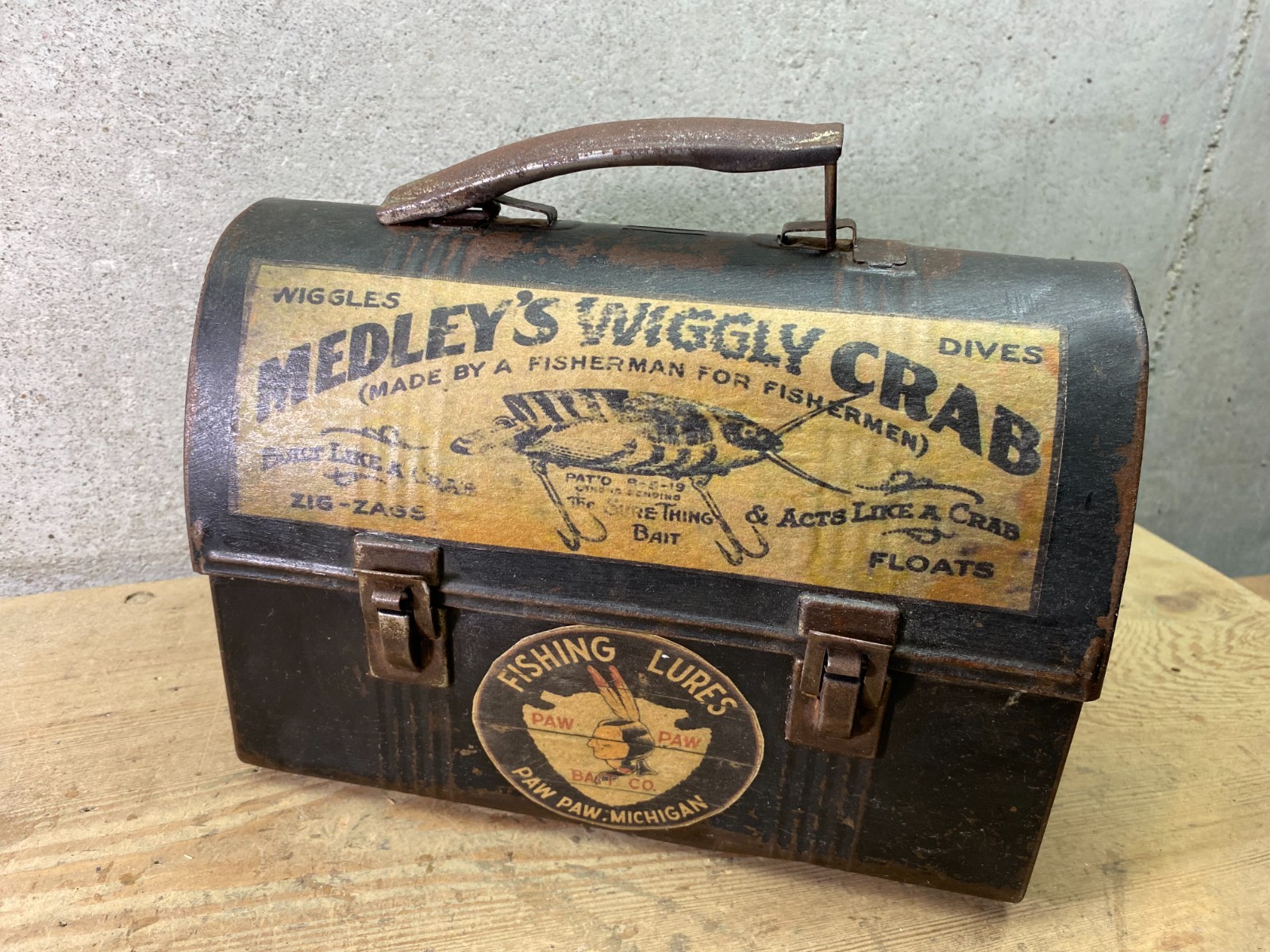 Vintage American Thermos Company Black Metal Dome Lunch Box