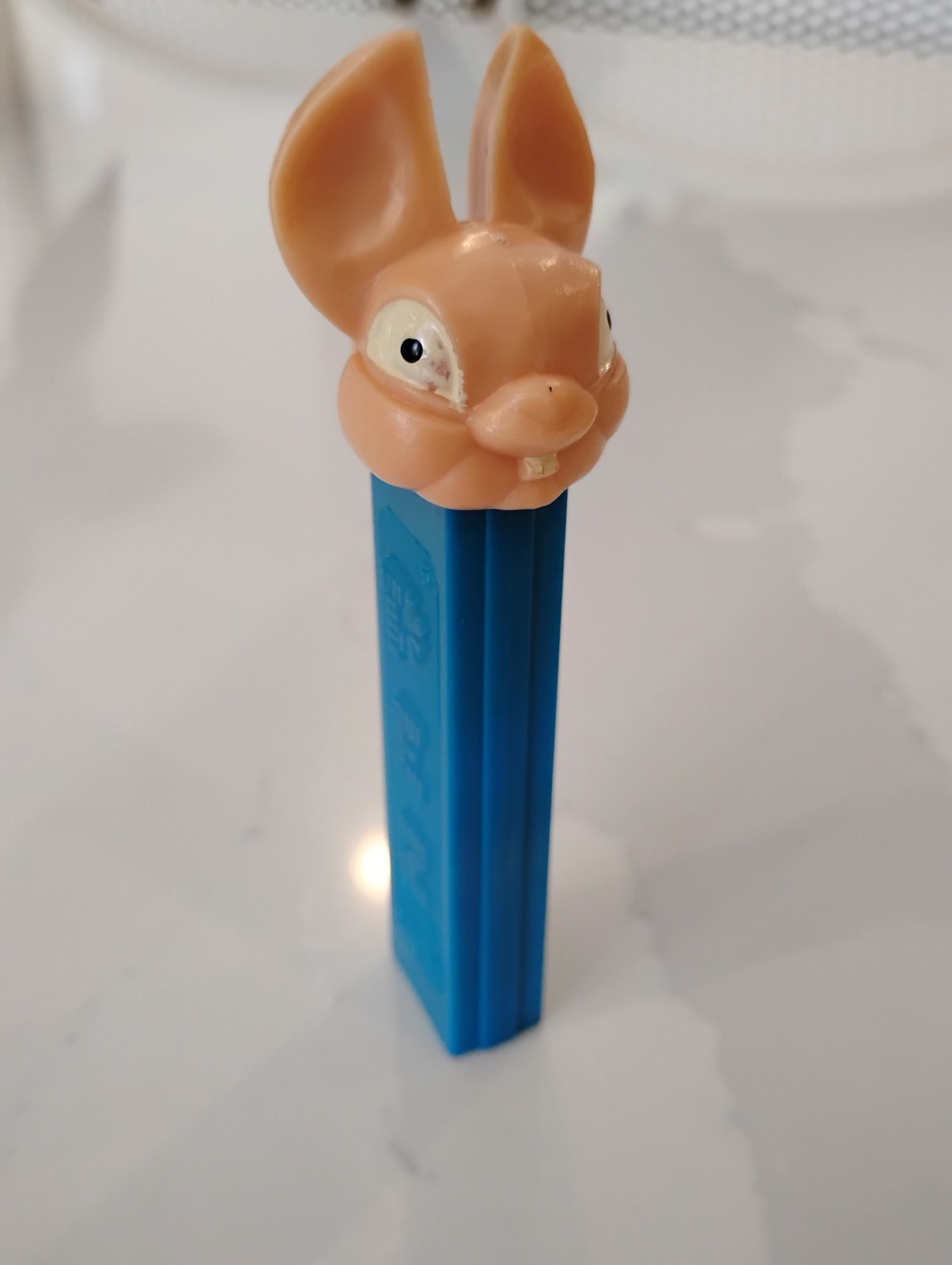 Vintage No Feet PEZ Pink Rabbit Bunny Head Candy Dispenser Blue Stem Yugoslavia