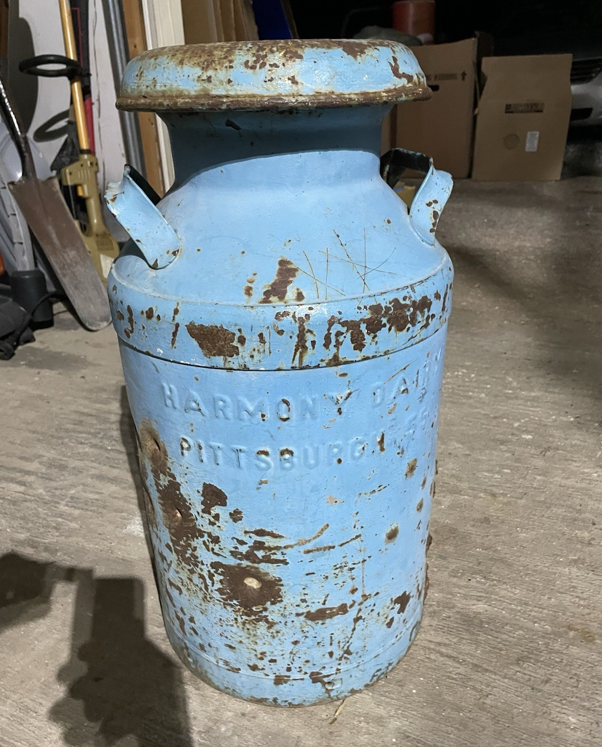 Harmony “Vintage” original Blue Metal Milk jug, Pittsburgh PA Dairy Co.1920-50’s Harmony “Vintage” original Blue Metal Milk jug, Pittsburgh PA Dairy Co.1920-50’s