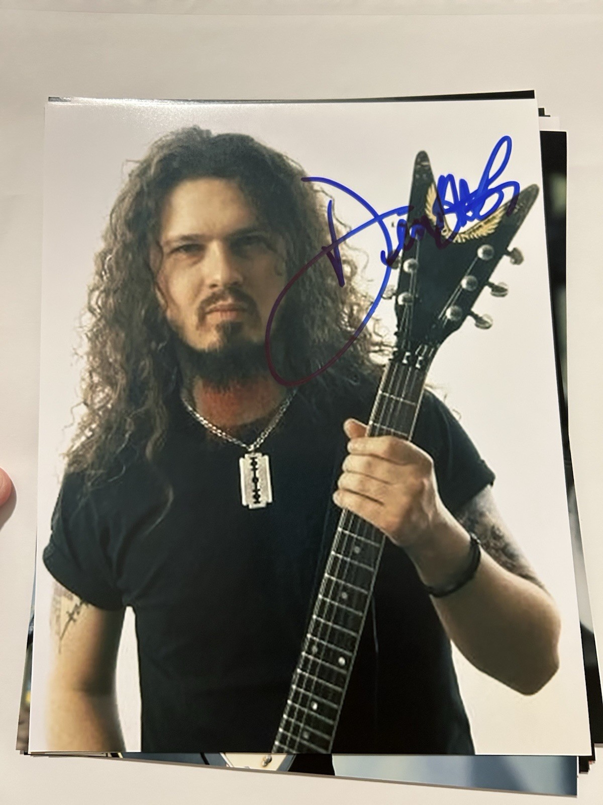 Dimebag Darrell 8 X 10 Autographed Photo With Coa Dimebag Darrell 8 X 10 Autographed Photo With Coa