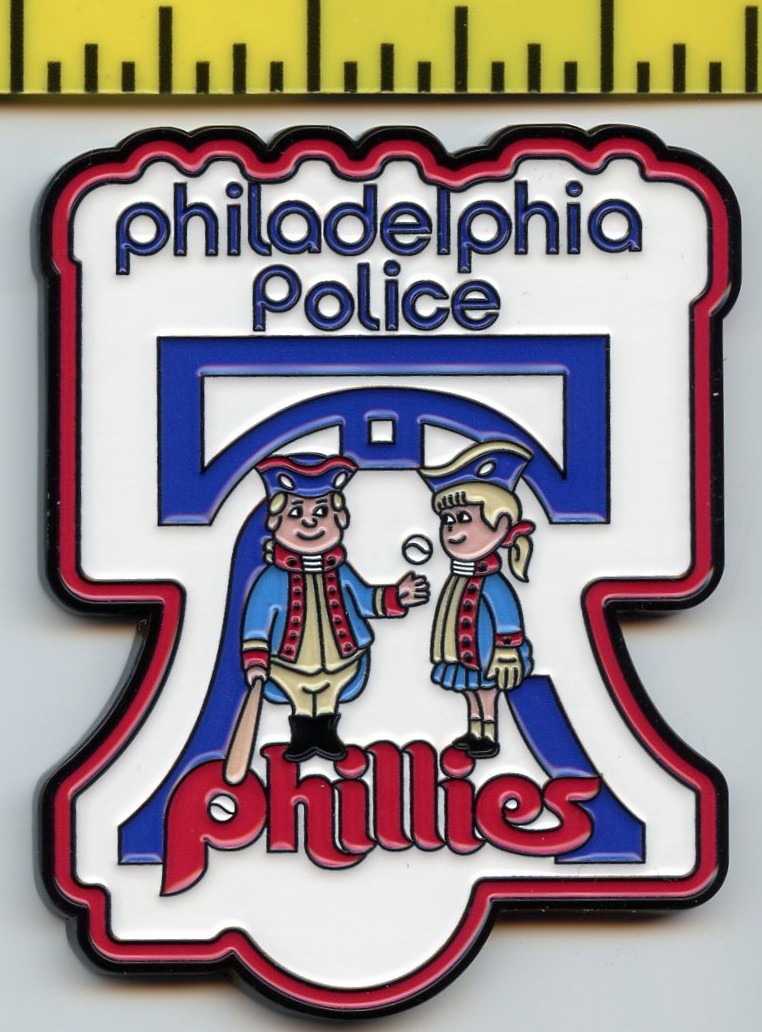 Philadelphia Police CSU Challenge Coin featuring the PHILLIES Phil and Phillis