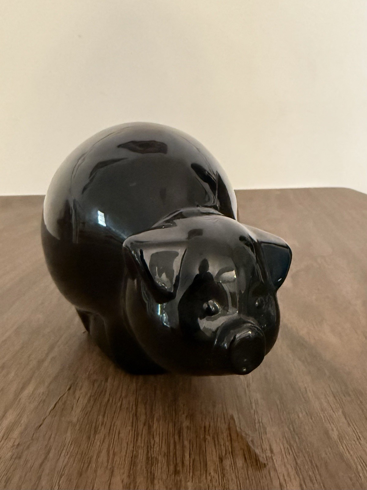 Dalzell Viking Glass Company Large Mama pig in Ebony Black Glass Dalzell Viking Glass Company Large Mama pig in Ebony Black Glass