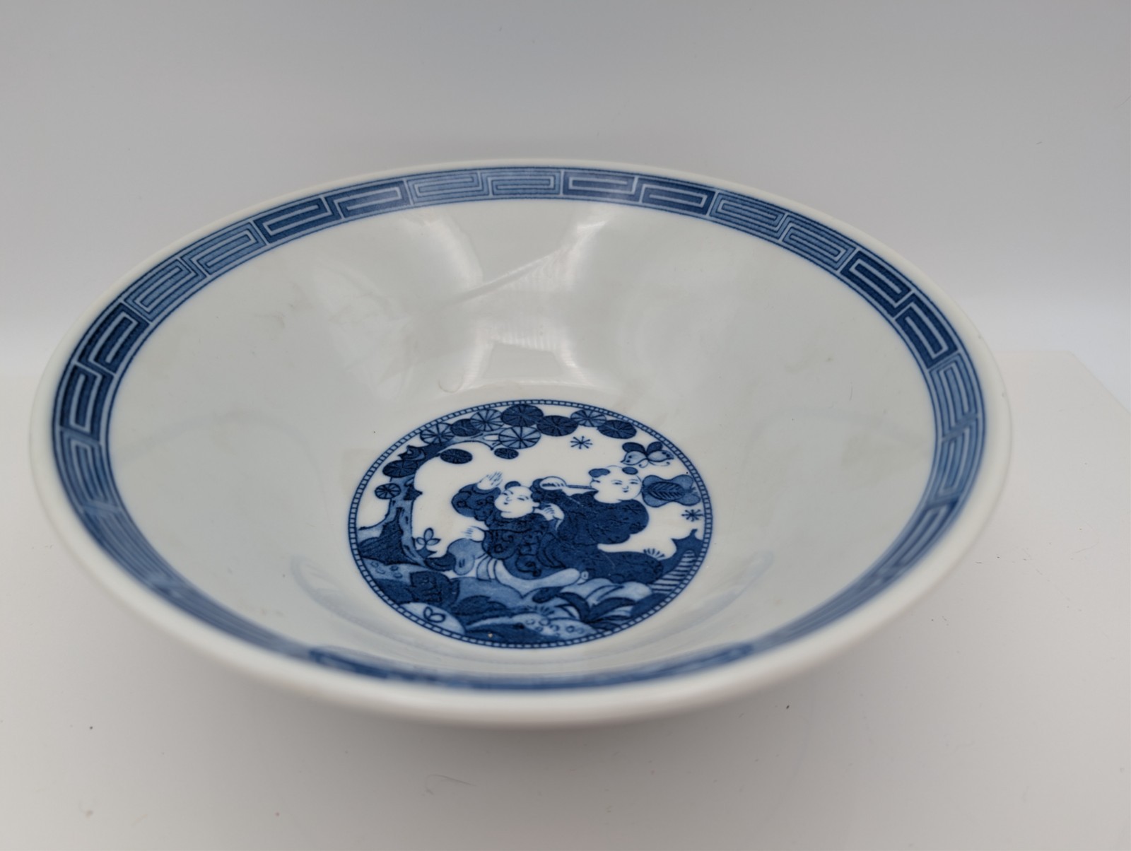 Chinese Blue White Porcelain Bowl Boys at Play 7.75in Seal Mark
